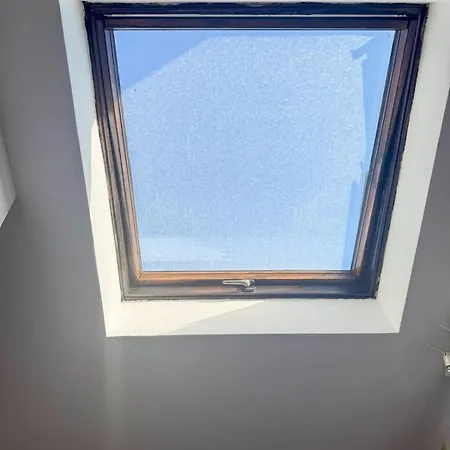 Estepona Old Town Gem • 5 Min Walk To Beach Semesterbostad