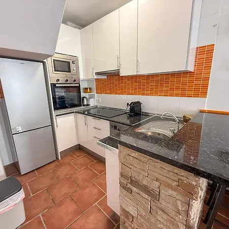 Semesterbostad Estepona Old Town Gem • 5 Min Walk To Beach Estepona