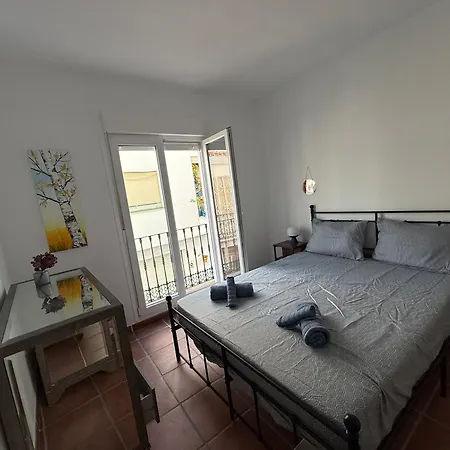Estepona Old Town Gem • 5 Min Walk To Beach Semesterbostad *