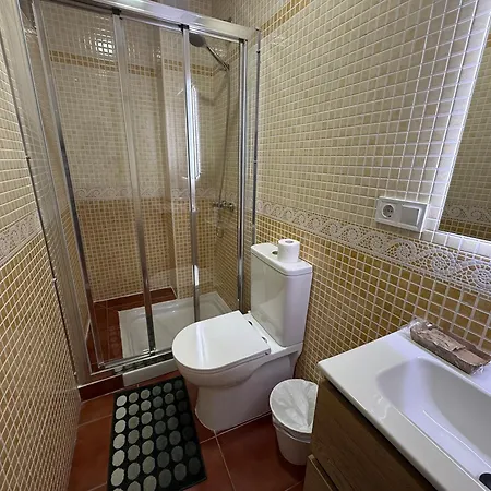 Casa Del Mar- Charming 3bd 2ba House By The Holiday home Estepona