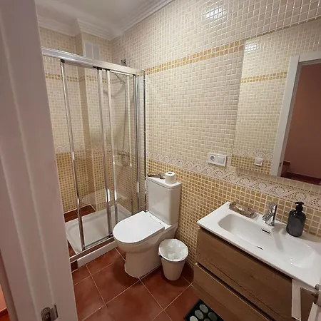 Old Town! 3bed House 5min Walk To * Estepona