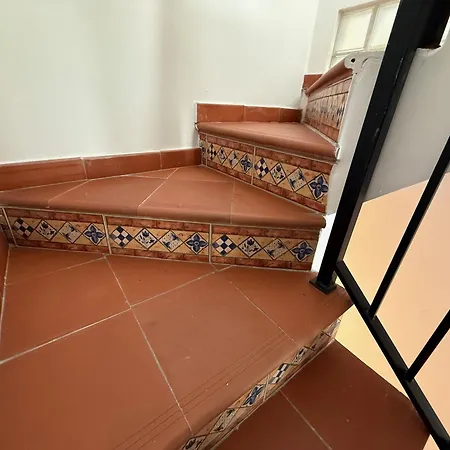Old Town! 3bed House 5min Walk To *