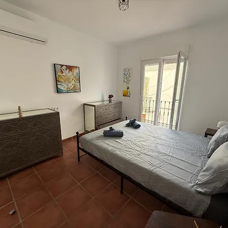 Old Town! 3bed House 5min Walk To