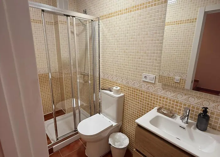 Old Town! 3bed House 5min Walk To * Estepona