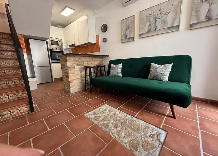 Old Town! 3bed House 5min Walk To